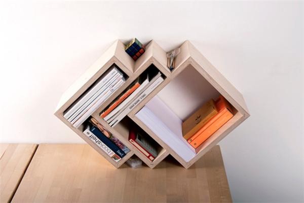 A bookshelf that can be placed horizontally or vertically