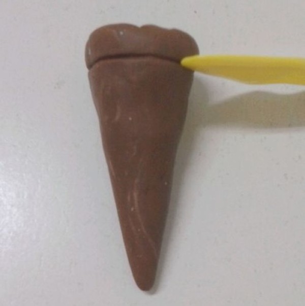 Tutorial on making handmade plasticine ice cream for children