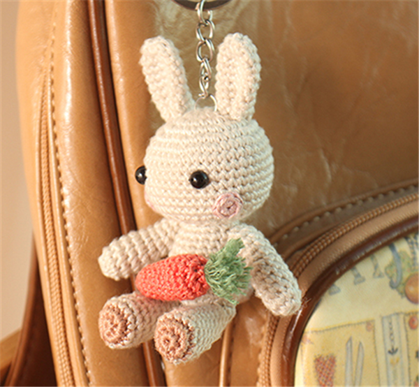 Creative crochet DIY woolen dolls Carrot Rabbit and Honey Bear