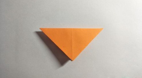 Simple origami for children, how to fold a three-dimensional butterfly