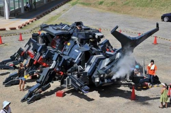 Japanese engineer in his 60s spent 11 years building giant mechanical beetle