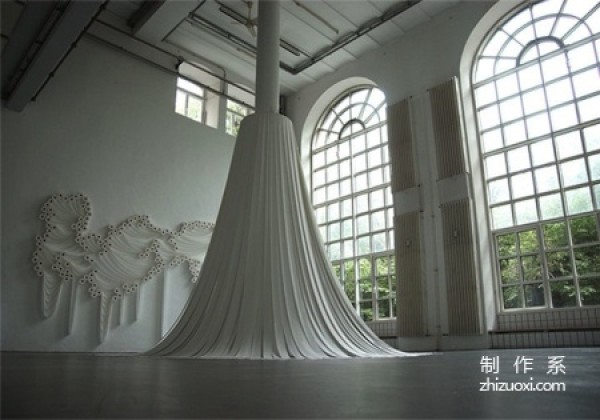 Wonderful toilet paper art