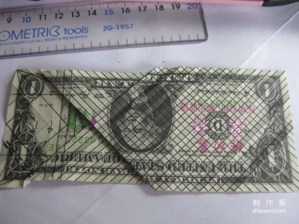 Detailed tutorial of dollar carp origami banknote real shot pictures