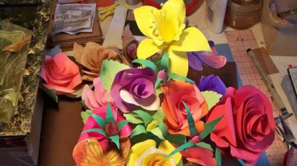 Creative paper art DIY roses suitable for Valentine’s Day