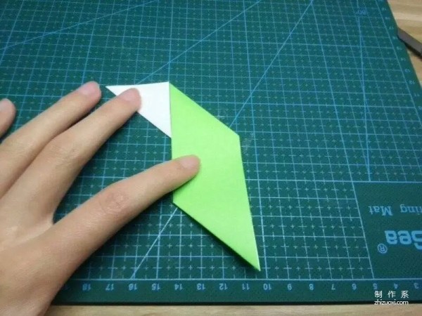 Origami sapling, a budding handmade origami making method