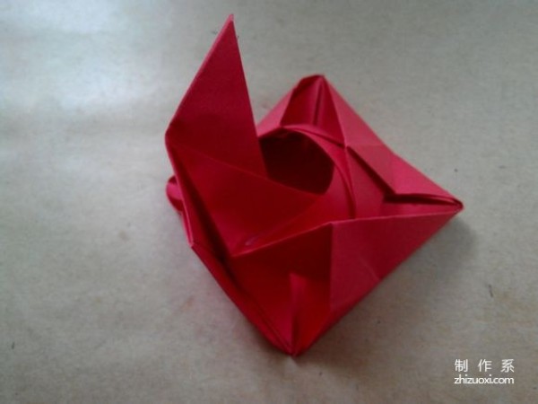 Illustration of DIY origami method of beautiful windmill rose flower