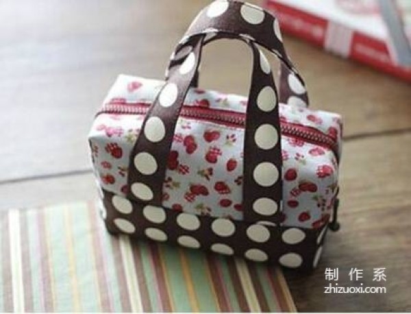 Fabric DIY hand-made simple flower bag lunch bag patchwork making method