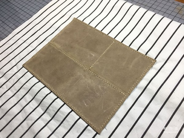 Crazy horse leather backpack detailed production steps