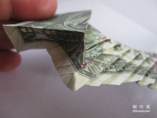 Detailed tutorial of dollar carp origami banknote real shot pictures