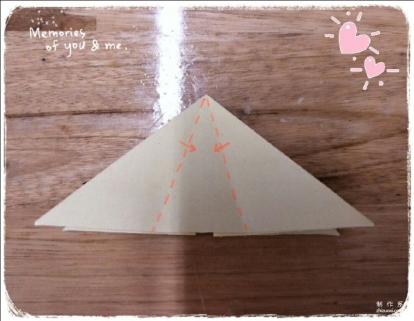 Illustrated tutorial for DIY origami fish