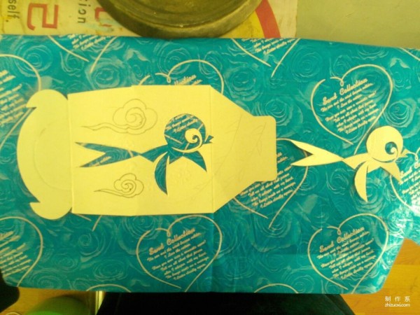 Bird handmade paper-cutting, an interesting way for children to make handmade paper-cutting