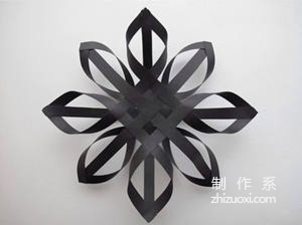 DIY tutorial for making 3D exquisite snowflake patterns