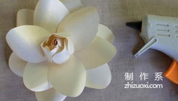 Creative tutorial for making paper gardenia handmade flowers