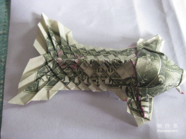 Detailed tutorial of dollar carp origami banknote real shot pictures