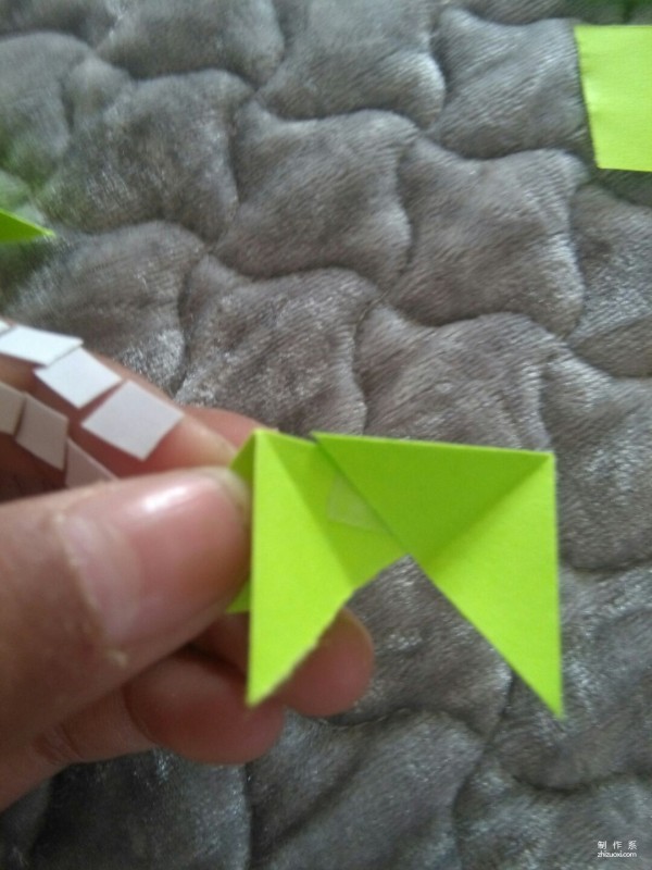 Simple origami of small nails, special origami method of paper stars