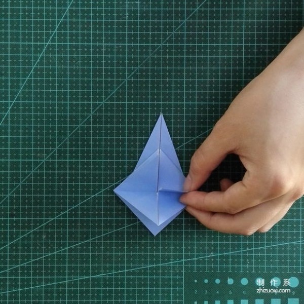 Michelle Fung short-hair girl avatar origami picture step-by-step tutorial