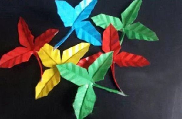 Red leaves are the messengers of autumn origami creative DIY products