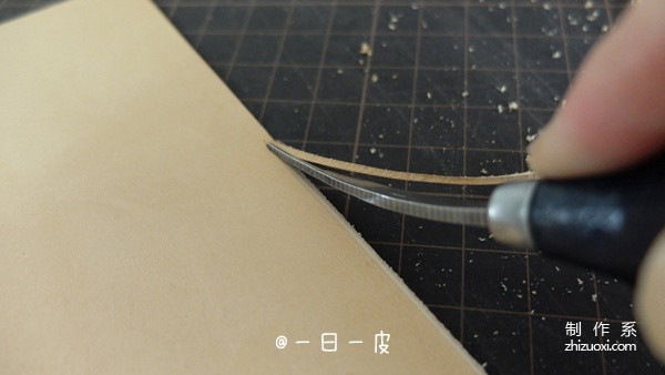 Beginners tutorial, vegetable tanned leather edge sealing