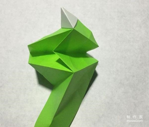 Super realistic animal origami DIY illustration of paper frog origami method