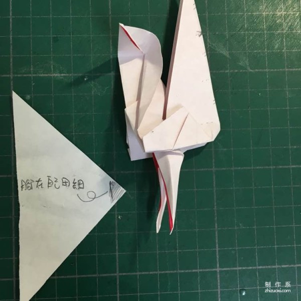 Rooster origami tutorial, zodiac chicken origami tutorial with real shots and illustrations