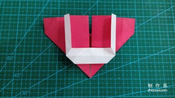 Illustrated tutorial on how to fold a confession love origami letters LOVE