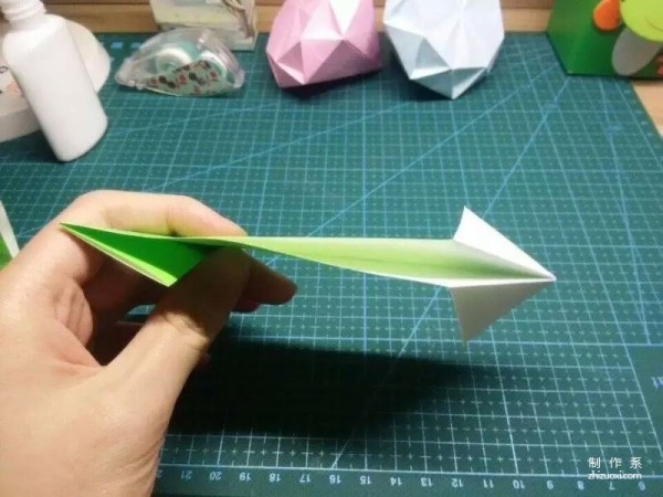 Origami sapling, a budding handmade origami making method