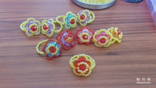 Beautiful flower handmade beaded ring making tutorial steps