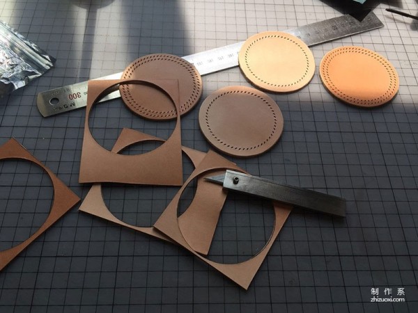 Tutorial on barrel-shaped leather goods and double-layer seaming