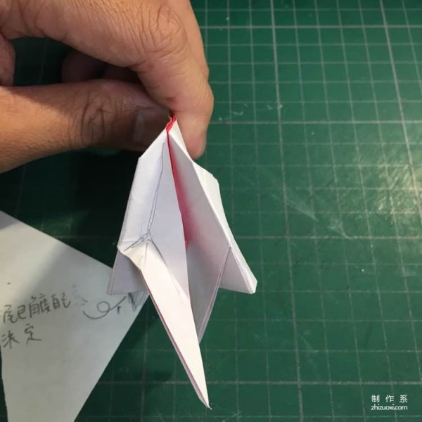 Rooster origami tutorial, zodiac chicken origami tutorial with real shots and illustrations