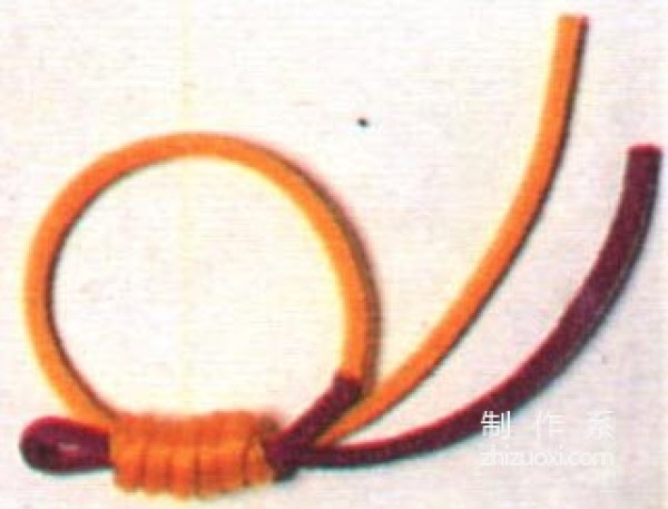 Illustration of the weaving method of small snail knot art