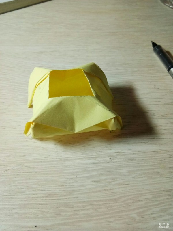 Interesting illustrated tutorial on Xianglu handmade origami method