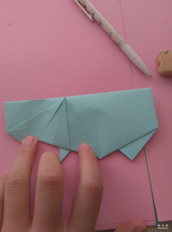 Simple DIY origami method for cute hippopotamus