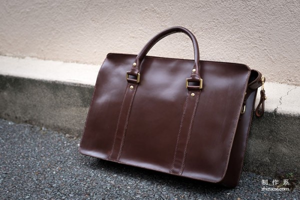 Leather zipper briefcase (briefcase) hand-making process