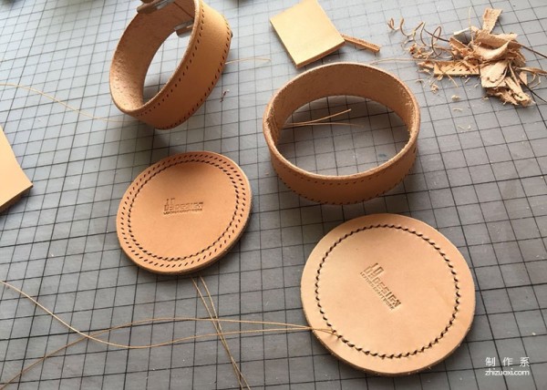 Tutorial on barrel-shaped leather goods and double-layer seaming