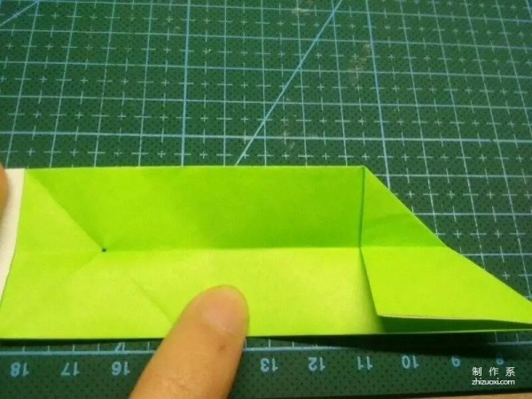 Origami sapling, a budding handmade origami making method