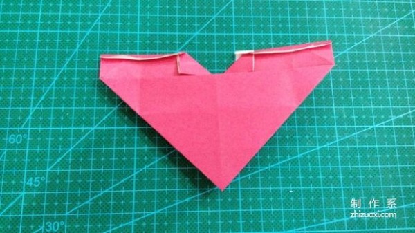 Illustrated tutorial on how to fold a confession love origami letters LOVE