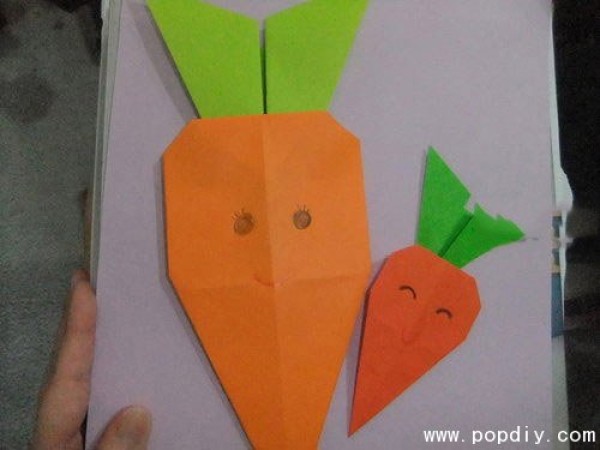 DIY creative origami to make cute carrots