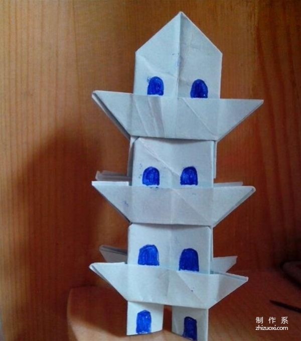 Illustrated tutorial on how to make origami Lei Feng Tower as a child