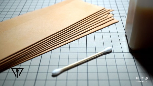 Simple but not simple, the production process of a simple 12-card long clip