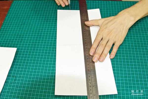 Basic production of paper patterns for handmade leather goods