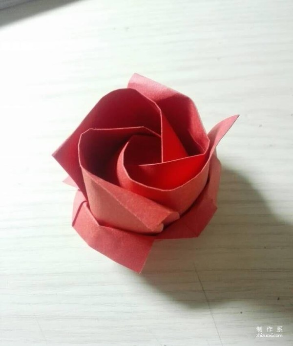 How to fold a wine glass rose, simple origami method of a wine glass rose