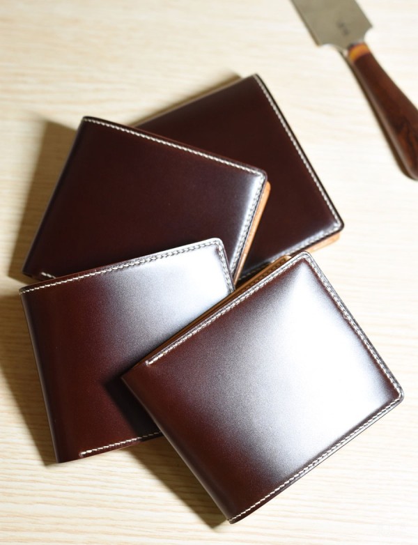 The production process of cordovan leather high bridge short clip wallet