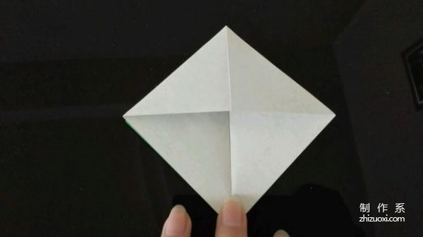 How to fold a hot air balloon. Creative and interesting hot air balloon origami tutorial.