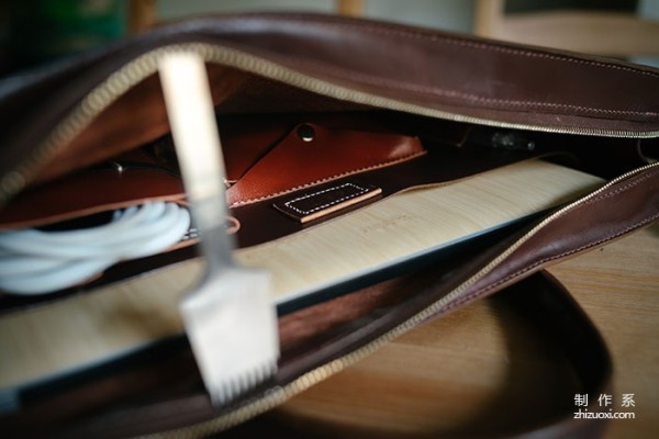 Leather zipper briefcase (briefcase) hand-making process