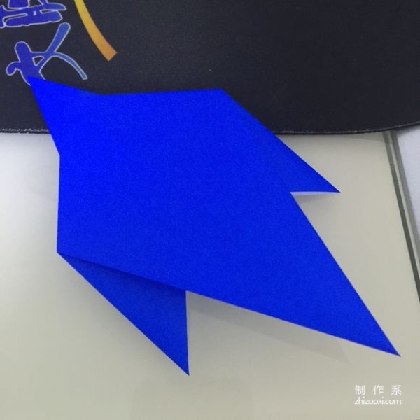 Simple Origami Cute Spouting Whale Origami Tutorial with Real Photos and Illustrations