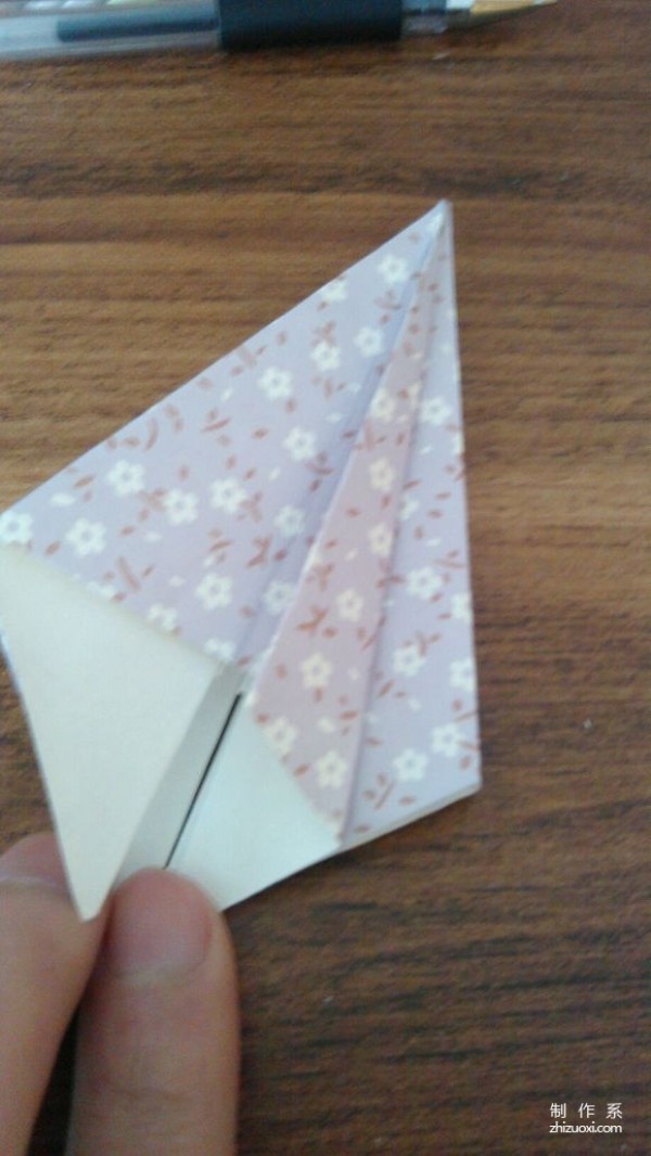 Gorgeous and simple oil paper umbrella origami picture tutorial