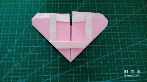 Illustrated tutorial on how to fold a confession love origami letters LOVE