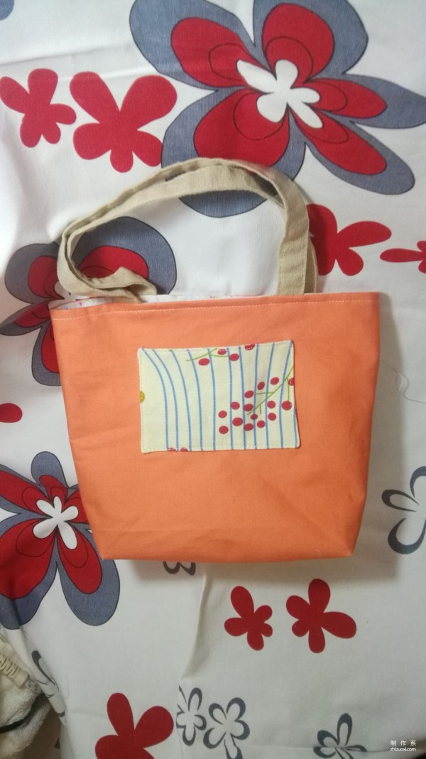 Tutorial on making simple small handbags and handmade fabric bags