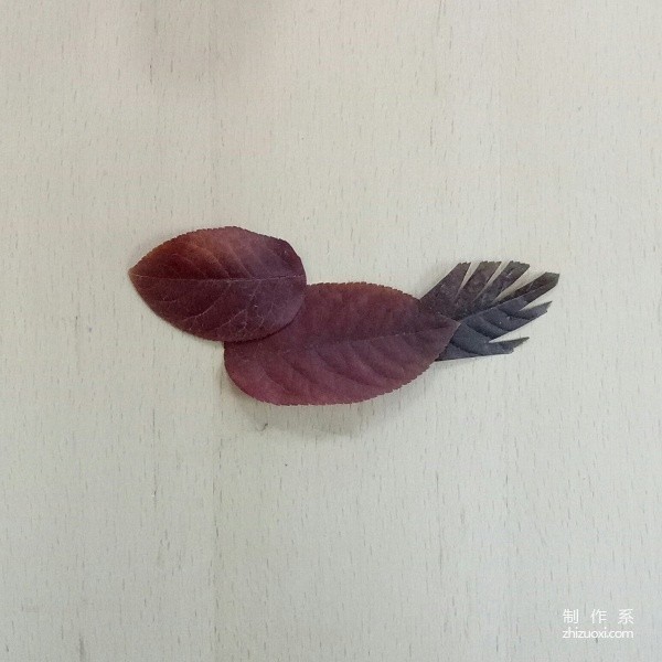 Fallen leaf collage, a tutorial on how to creatively make a red bird with leaves