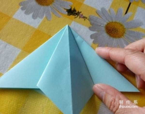 Realistic perfume lily origami illustrations DIY handmade tutorial on paper flower origami steps